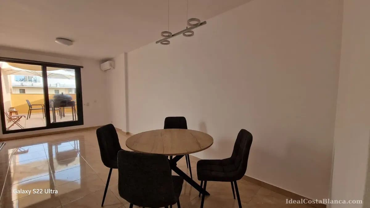 Apartamento de 1 habitación en Benidorm en alquiler - 1.200 € (Ref: 9983957)