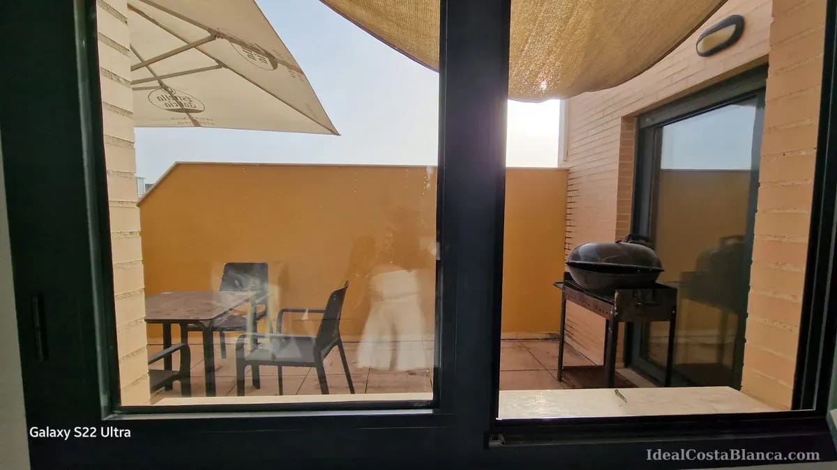 Apartamento de 1 habitación en Benidorm en alquiler - 1.200 € (Ref: 9983957)