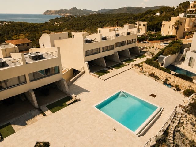 2 chambre Villa/Maison à vendre à Cala Ratjada, Capdepera avec piscine garage - 1 149 000 € (Ref: 9834293)