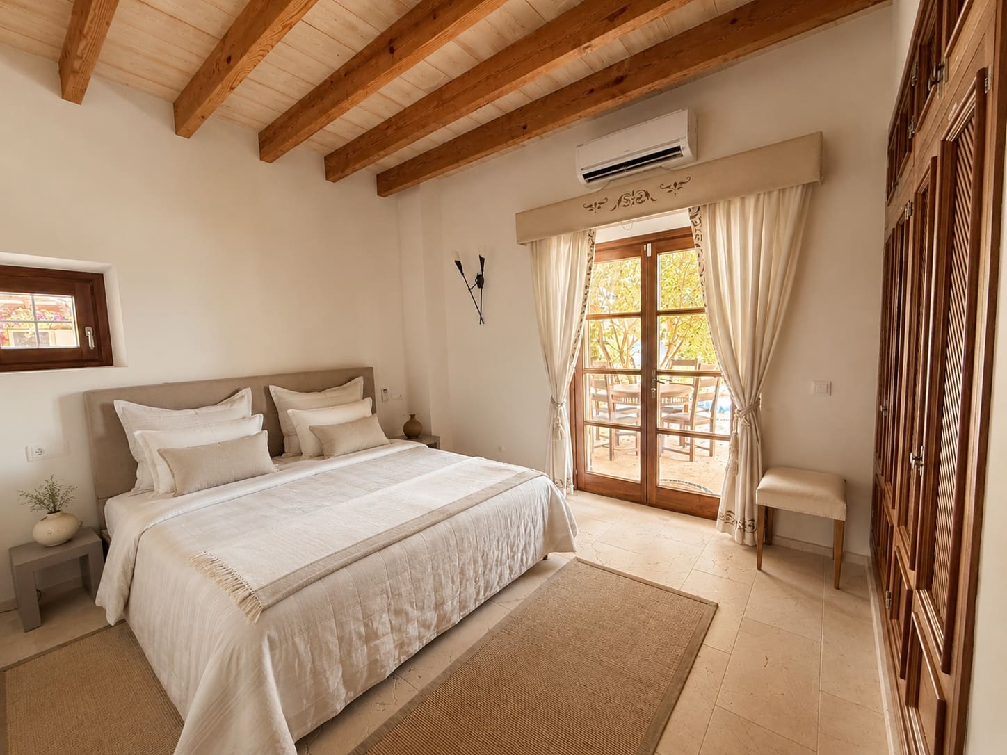 6 bedroom Finca/Country House for sale in Manacor with pool garage - € 4,150,000 (Ref: 9844077)