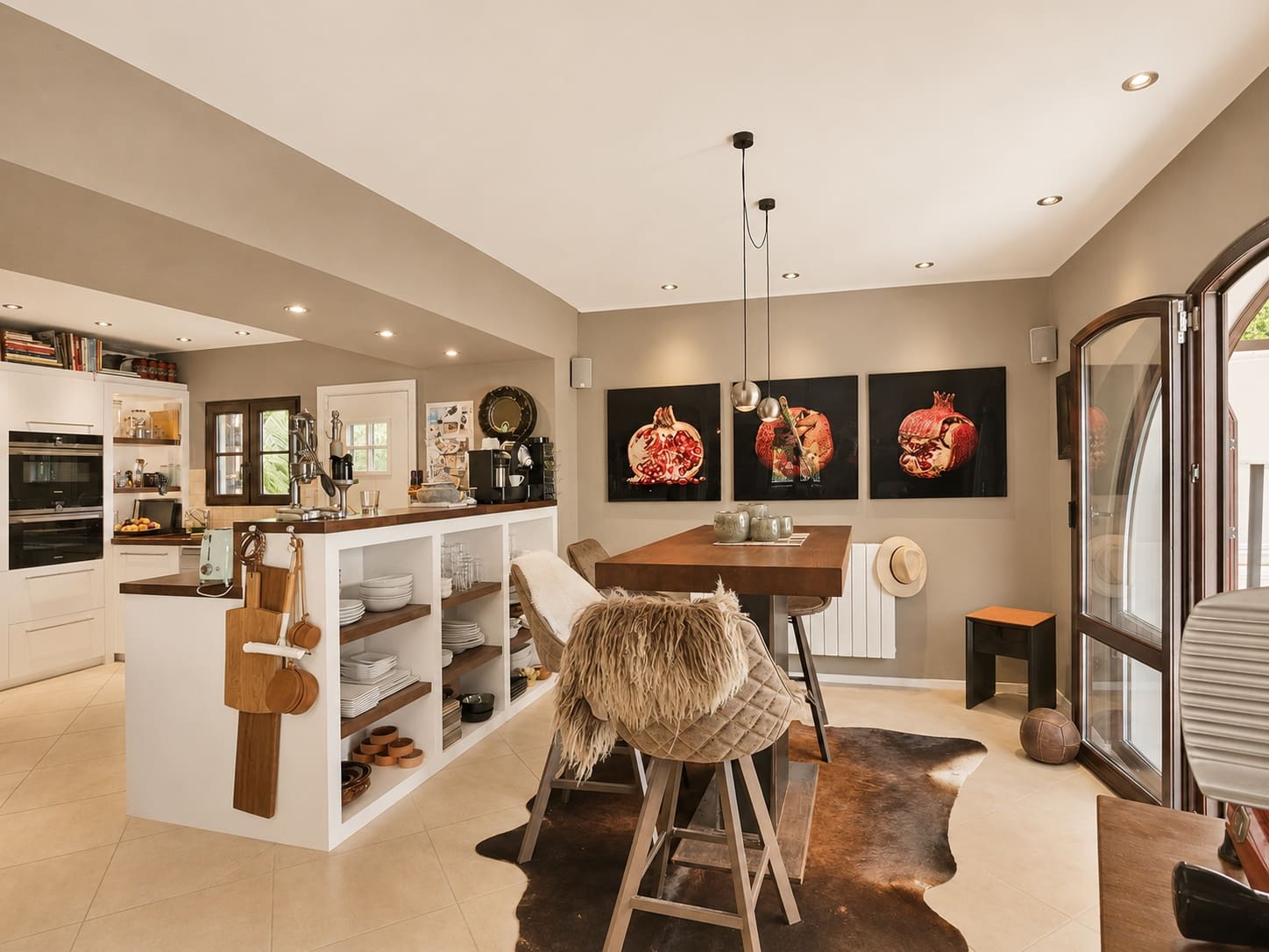 4 slaapkamer Finca/Landhuis te koop in Canyamel met zwembad - € 1.870.000 (Ref: 9860758)