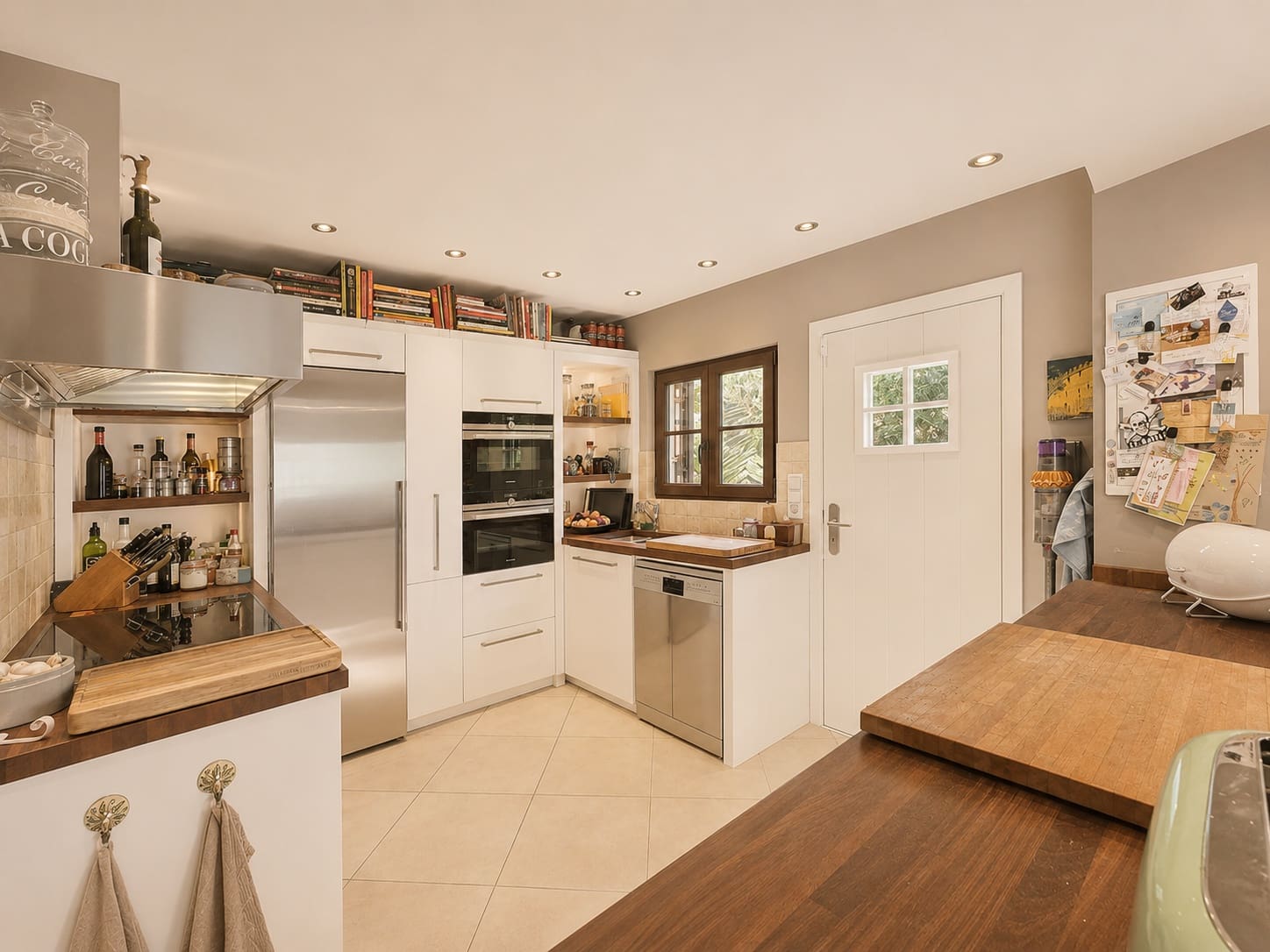 4 slaapkamer Finca/Landhuis te koop in Canyamel met zwembad - € 1.870.000 (Ref: 9860758)