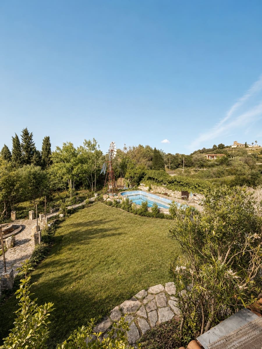 6 soveværelse Finca/Landehus til salg i Arta med swimmingpool - € 1.049.000 (Ref: 9860761)
