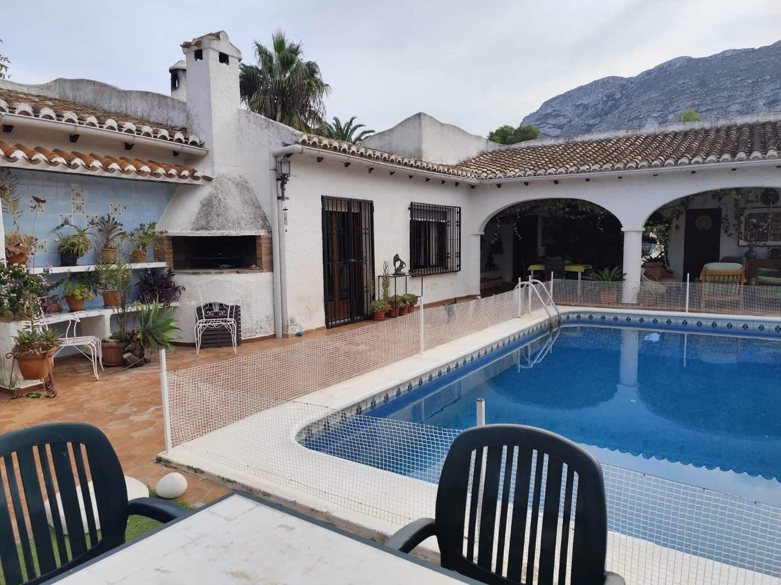 3 bedroom Bungalow for sale in Denia with pool garage - € 875,000 (Ref: 9841513)