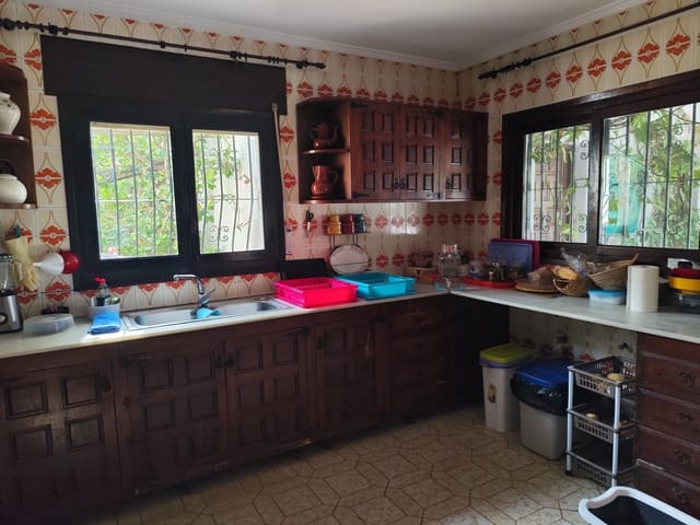3 chambre Bungalow à vendre à Dénia avec piscine garage - 875 000 € (Ref: 9841513)