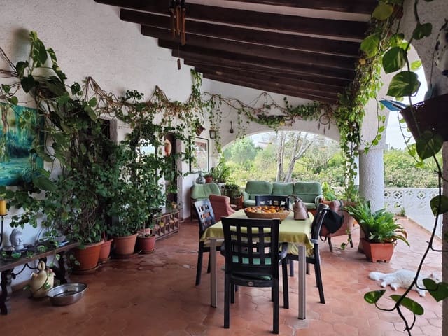 3 chambre Bungalow à vendre à Dénia avec piscine garage - 875 000 € (Ref: 9841513)
