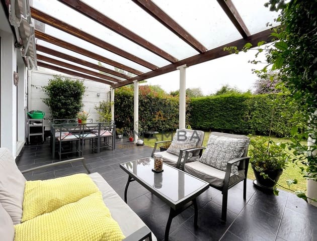 5 bedroom Semi-detached Villa for sale in Muros de Nalón with garage - € 578,000 (Ref: 9841149)