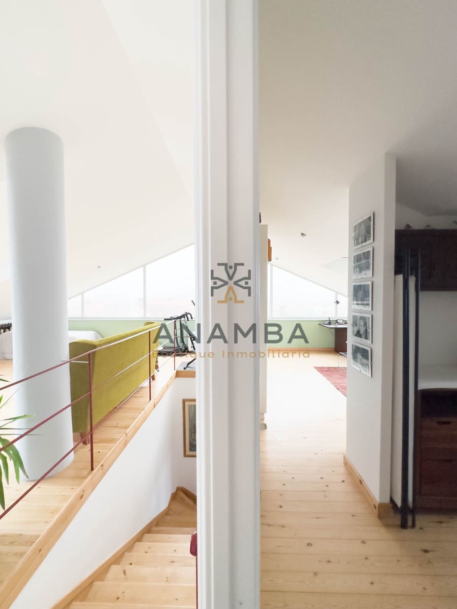 5 bedroom Semi-detached Villa for sale in Muros de Nalon with garage - € 578,000 (Ref: 9841149)