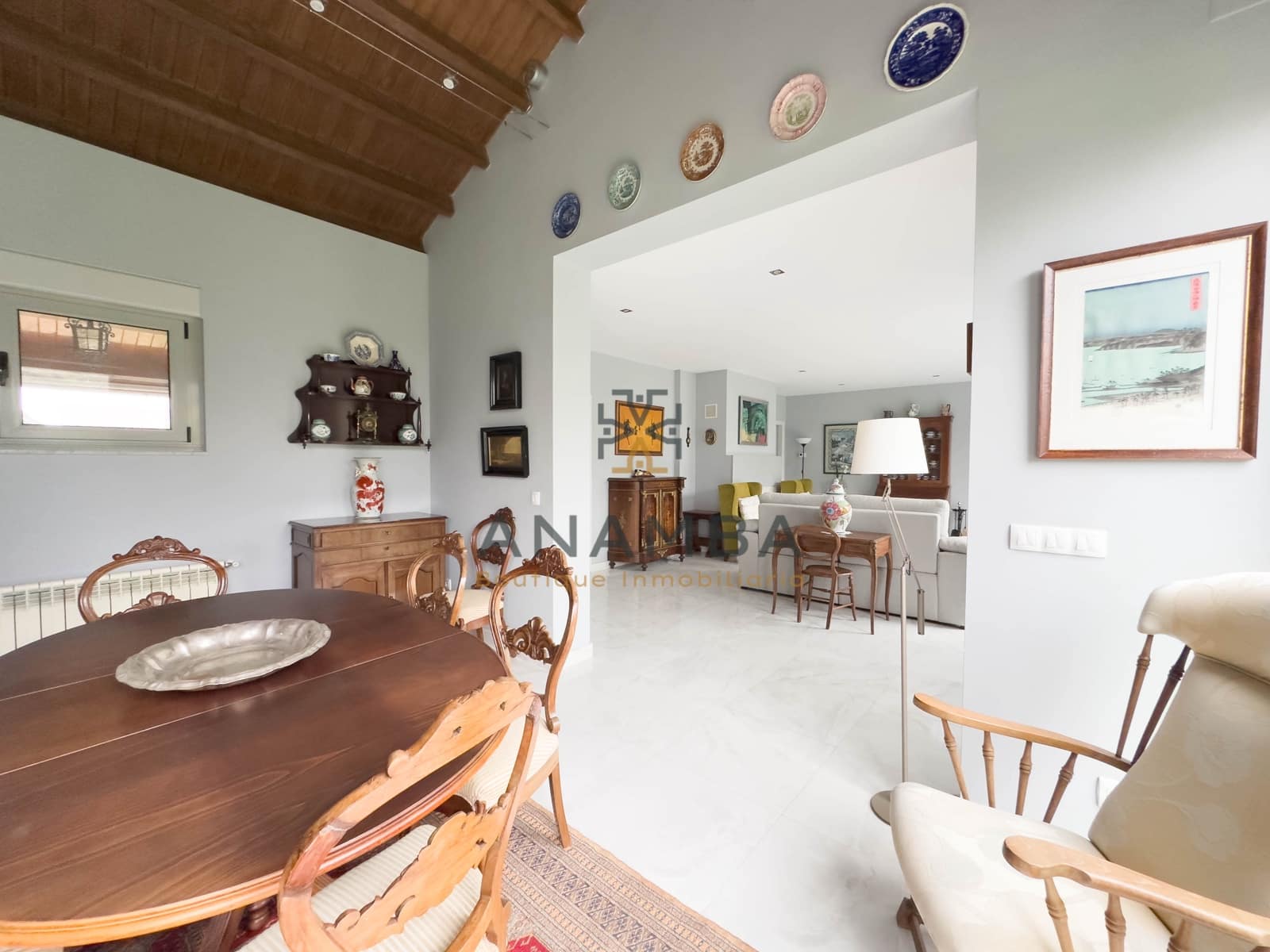 5 bedroom Semi-detached Villa for sale in Muros de Nalon with garage - € 578,000 (Ref: 9841149)