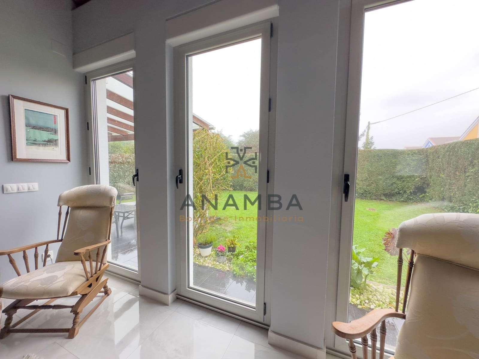 5 bedroom Semi-detached Villa for sale in Muros de Nalon with garage - € 578,000 (Ref: 9841149)