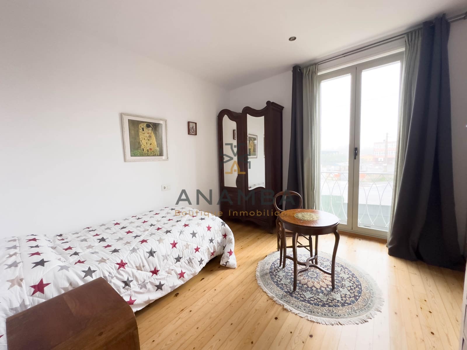 5 bedroom Semi-detached Villa for sale in Muros de Nalon with garage - € 578,000 (Ref: 9841149)