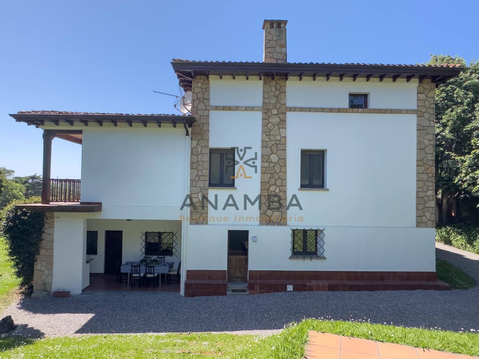 7 soverom Hus til salgs i Gijon med svømmebasseng garasje - € 1 550 000 (Ref: 9852064)