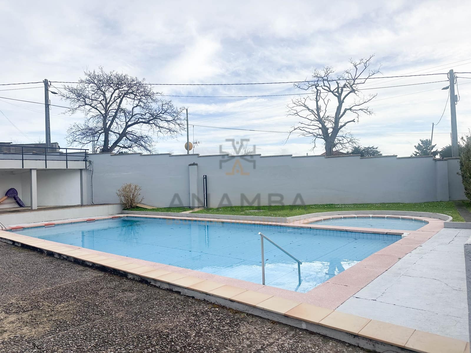 5 bedroom Townhouse for sale in Gijon with pool garage - € 620,000 (Ref: 9911357)
