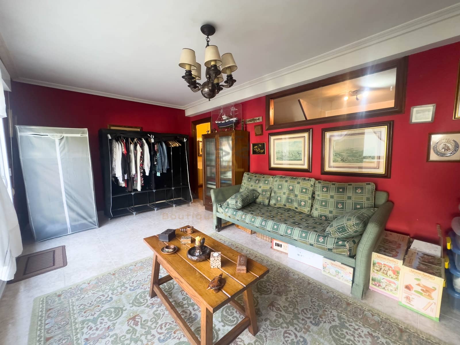 5 bedroom Townhouse for sale in Gijon with pool garage - € 620,000 (Ref: 9911357)