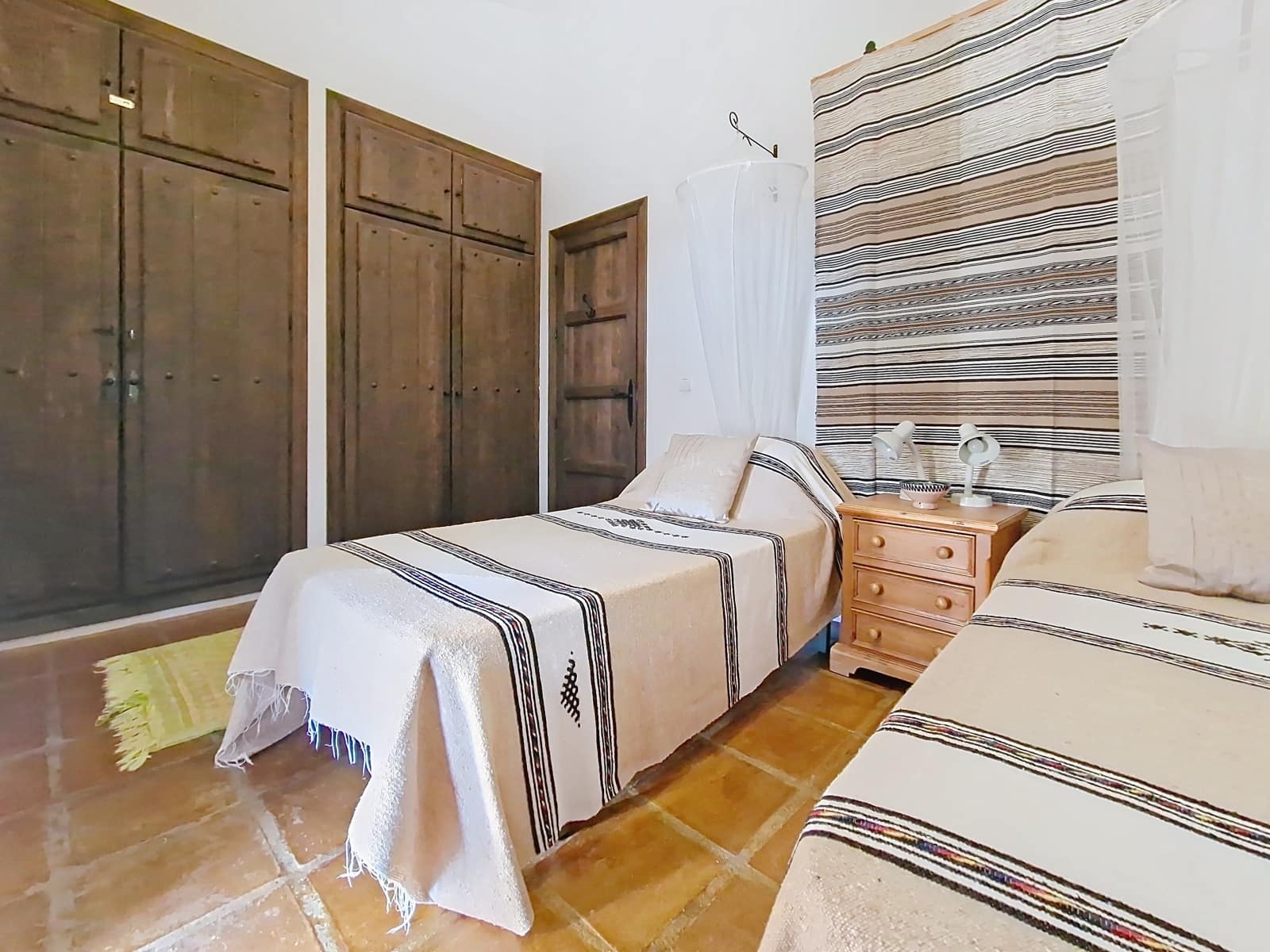 2 bedroom Finca/Country House for sale in Sedella with pool garage - € 329,000 (Ref: 9834013)