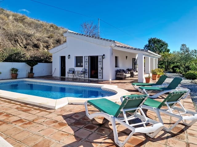 2 bedroom Finca/Country House for sale in Sedella with pool garage - € 329,000 (Ref: 9834013)