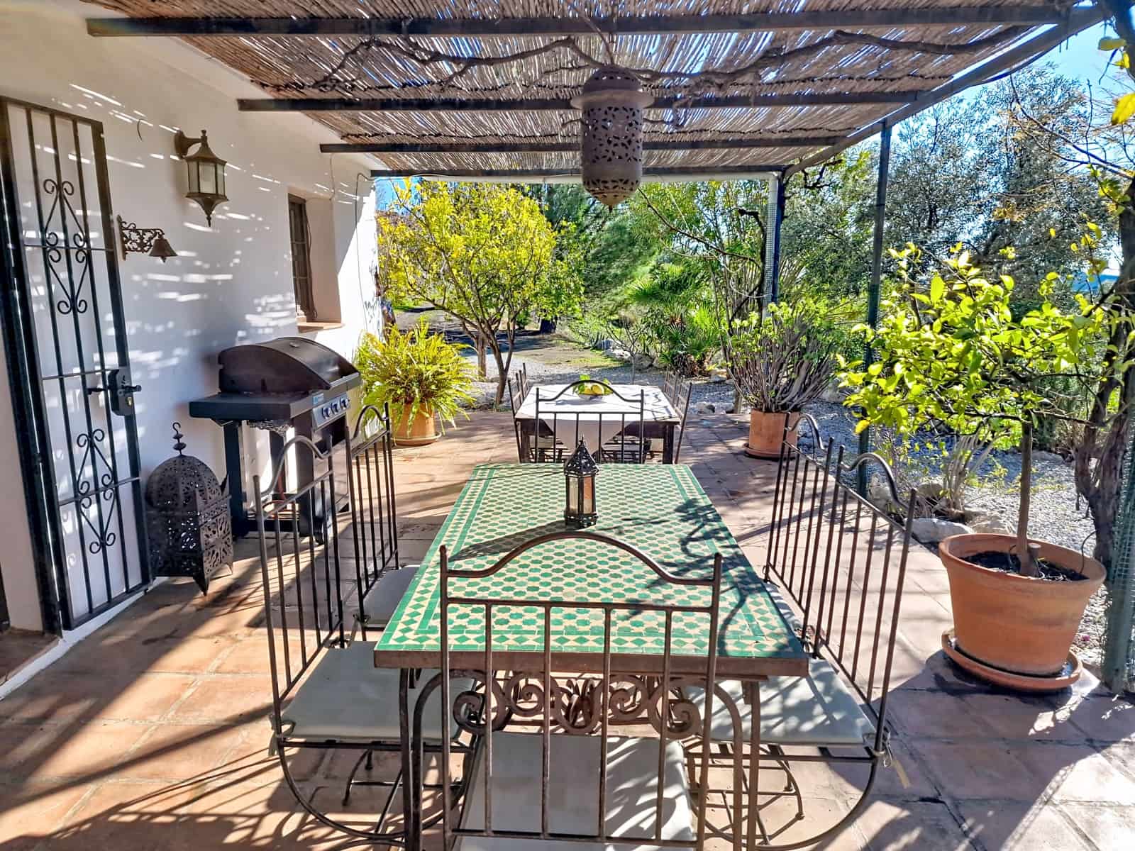 2 bedroom Finca/Country House for sale in Sedella with pool garage - € 329,000 (Ref: 9834013)