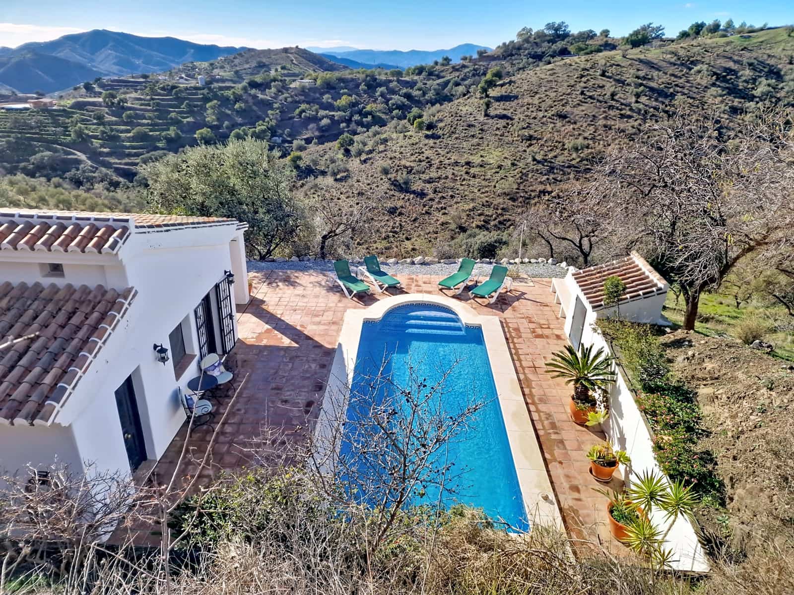 2 bedroom Finca/Country House for sale in Sedella with pool garage - € 329,000 (Ref: 9834013)