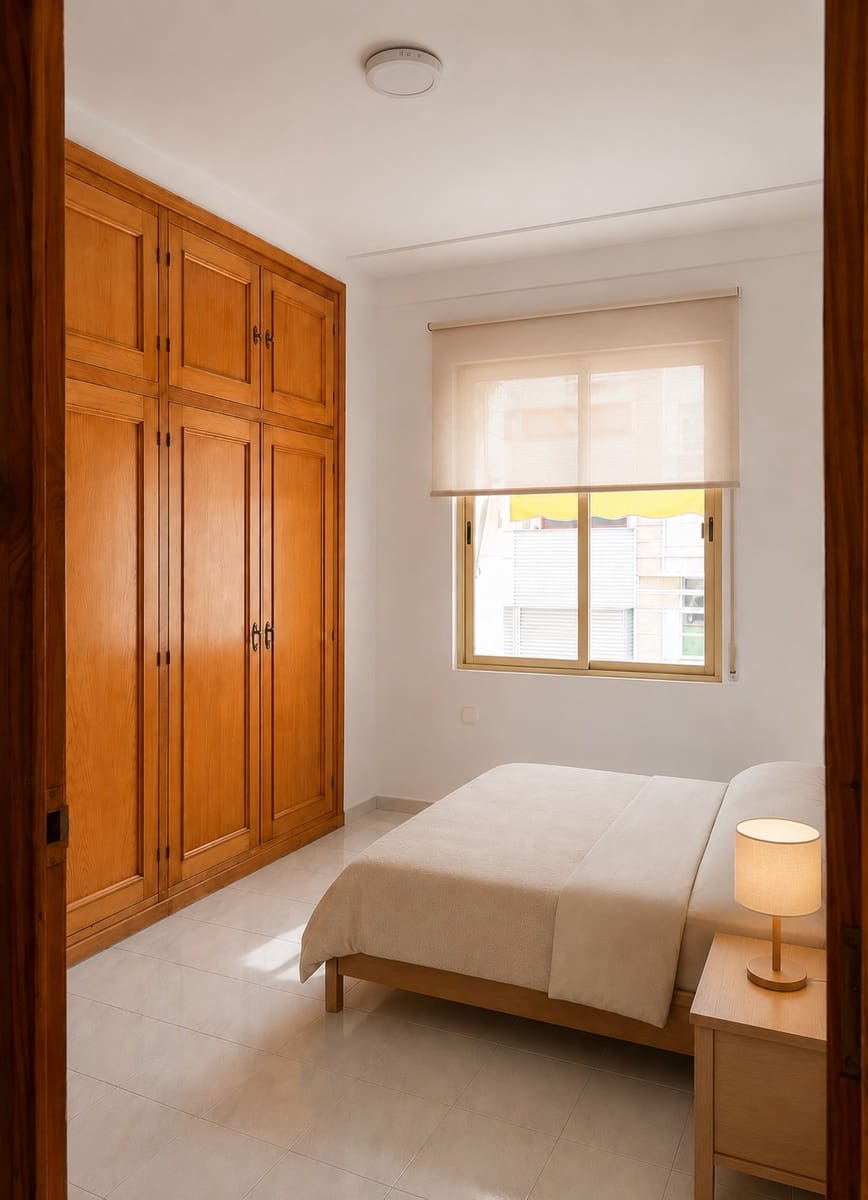 4 bedroom Flat for sale in Madrid city - € 619,000 (Ref: 9840258)