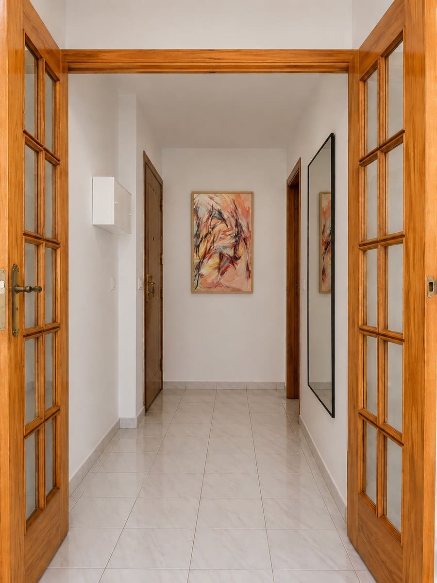 4 bedroom Flat for sale in Madrid city - € 619,000 (Ref: 9840258)