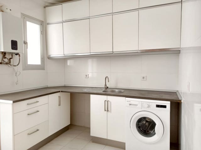 4 soverom Leilighet til salgs i Madrid by - € 619 000 (Ref: 9840258)