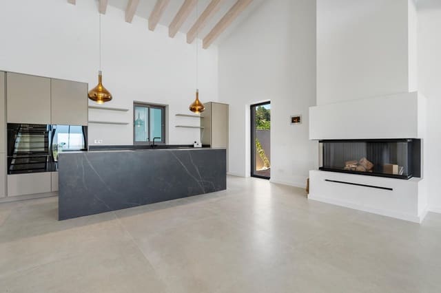 4 soverom Finca/Herregård til salgs i Portocolom, Felanitx med svømmebasseng garasje - € 3 500 000 (Ref: 9872786)