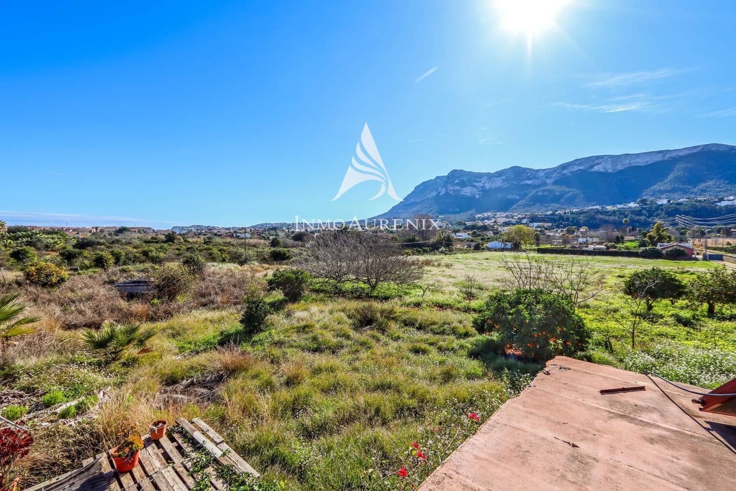6 bedroom Villa for sale in Denia with garage - € 765,000 (Ref: 10012662)