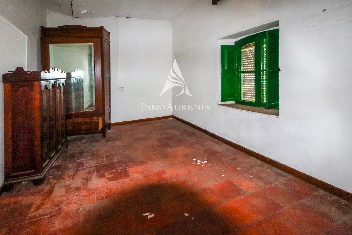 6 bedroom Villa for sale in Denia with garage - € 765,000 (Ref: 10012662)