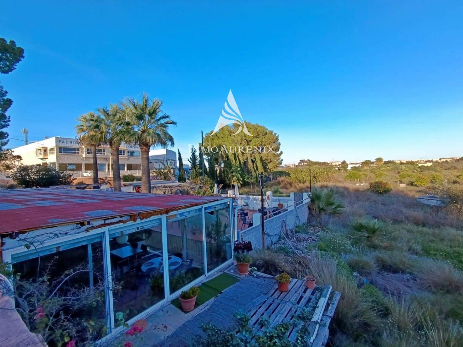 6 bedroom Villa for sale in Denia with garage - € 765,000 (Ref: 10012662)