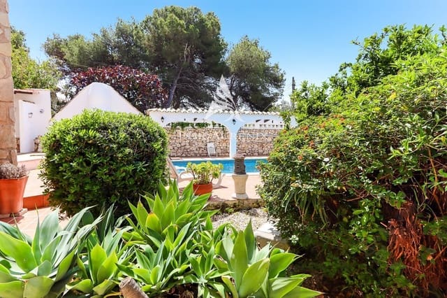 3 chambre Villa/Maison à vendre à Javea / Xàbia avec piscine - 559 000 € (Ref: 10033134)