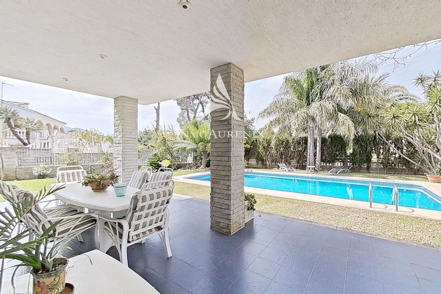 4 makuuhuone Huvila myytävänä paikassa Denia mukana uima-altaan - 1 190 000 € (Ref: 10103639)