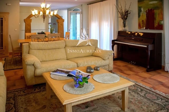 4 camera da letto Villa in vendita in Beniarbeig con piscina garage - 735.000 € (Rif: 10130226)