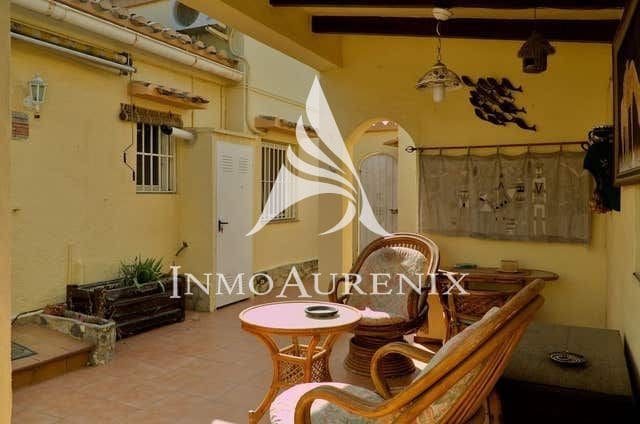3 Zimmer Villa zu verkaufen in La Xara, Dénia mit Garage - 395.000 € (Ref: 10130227)
