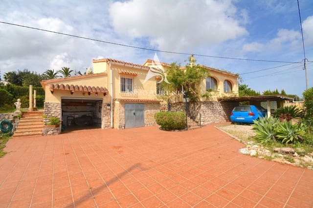 Chalet de 3 habitaciones en La Xara, Dénia en venta con garaje - 395.000 € (Ref: 10130227)