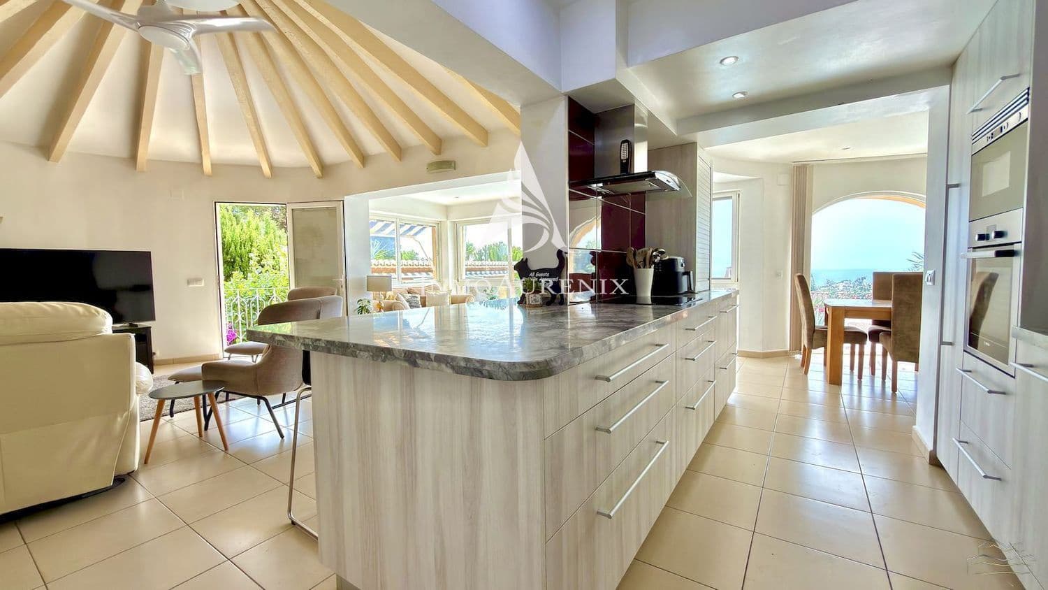 5 sypialnia Willa na sprzedaż w Javea / Xabia z basenem garażem - 1 325 000 € (Ref: 10145249)