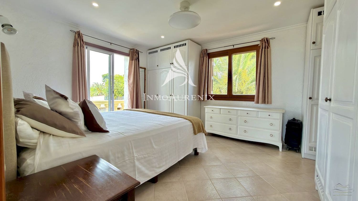 5 sypialnia Willa na sprzedaż w Javea / Xabia z basenem garażem - 1 325 000 € (Ref: 10145249)