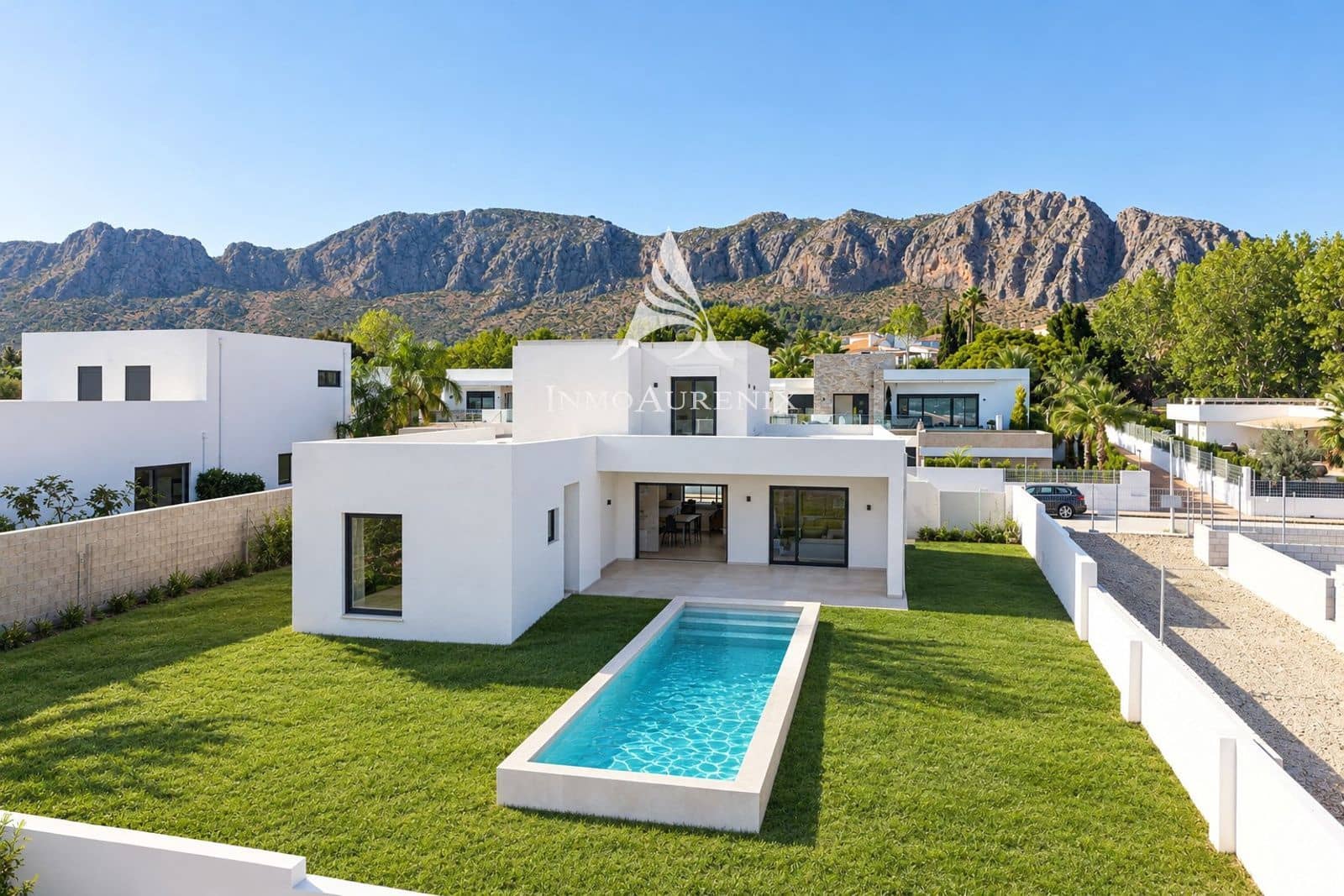 3 bedroom Villa for sale in Beniarbeig with pool garage - € 695,000 (Ref: 10158509)