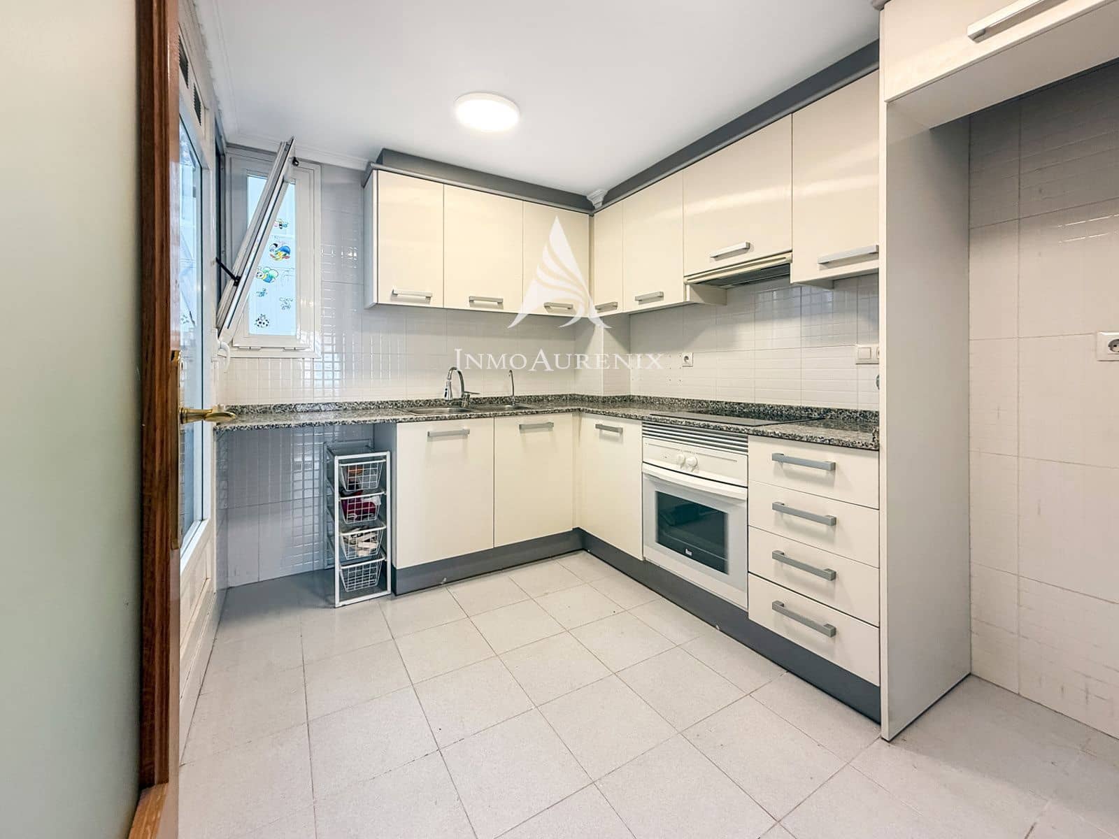 2 soveværelse Lejlighed til salg i Javea / Xabia med garage - € 239.000 (Ref: 9937082)