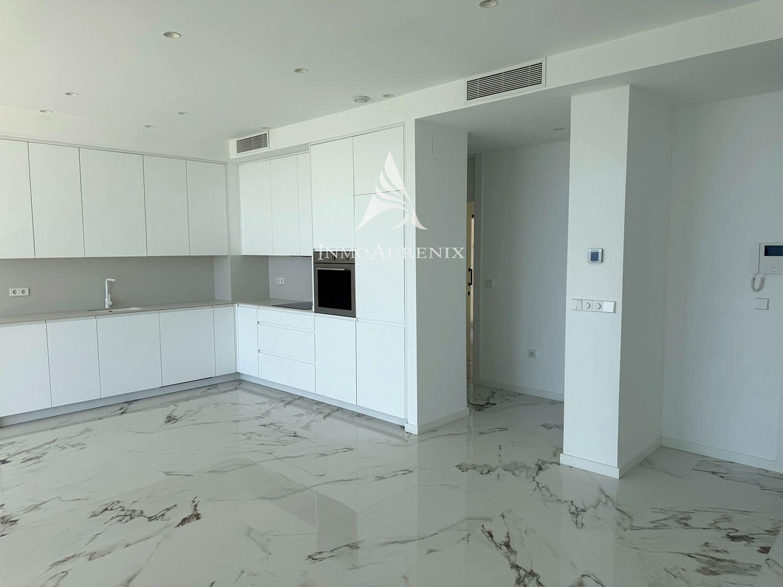 3 bedroom Flat for sale in La Villajoyosa / Vila Joiosa with pool garage - € 1,450,000 (Ref: 9937083)
