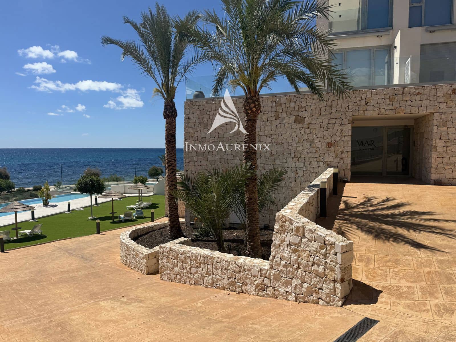 3 bedroom Flat for sale in La Villajoyosa / Vila Joiosa with pool garage - € 1,450,000 (Ref: 9937083)