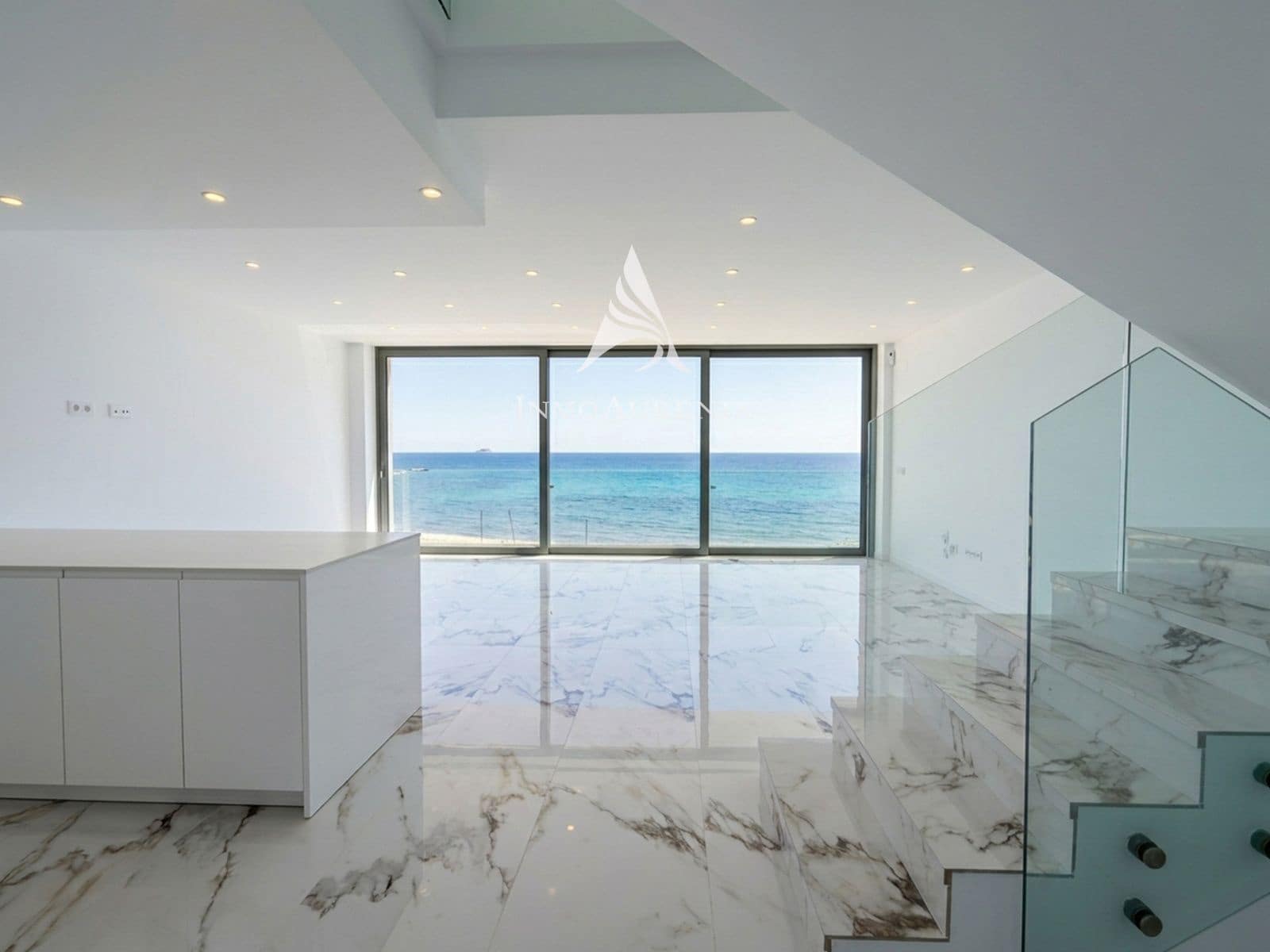 3 soveværelse Penthouse til salg i La Villajoyosa / Vila Joiosa med swimmingpool garage - € 1.650.000 (Ref: 9937084)