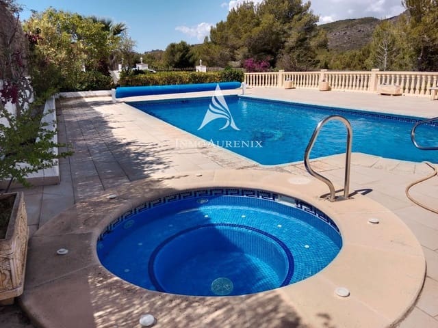 4 bedroom Villa for sale in Javea / Xàbia with pool garage - € 995,000 (Ref: 9937086)