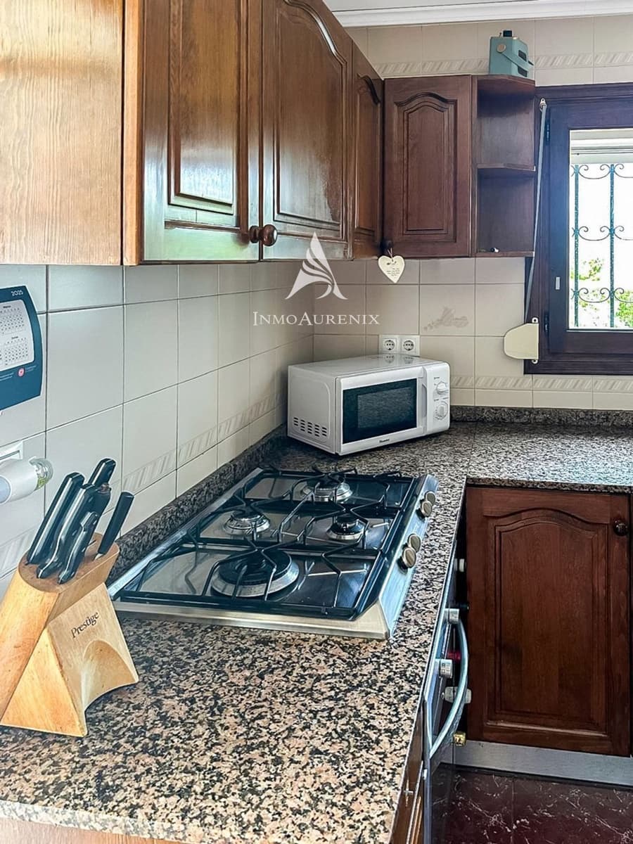 4 makuuhuone Huvila myytävänä paikassa Denia mukana uima-altaan - 450 000 € (Ref: 9937087)