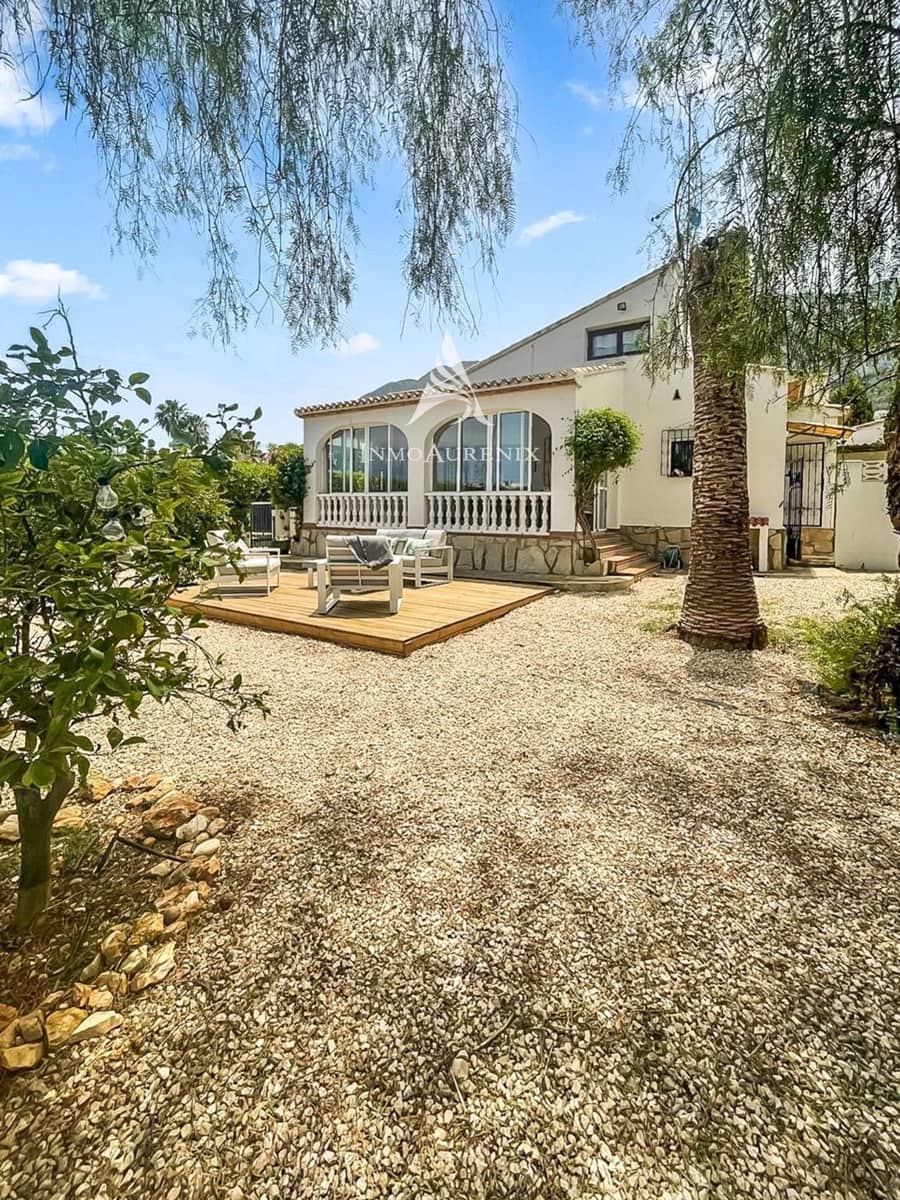 4 makuuhuone Huvila myytävänä paikassa Denia mukana uima-altaan - 450 000 € (Ref: 9937087)