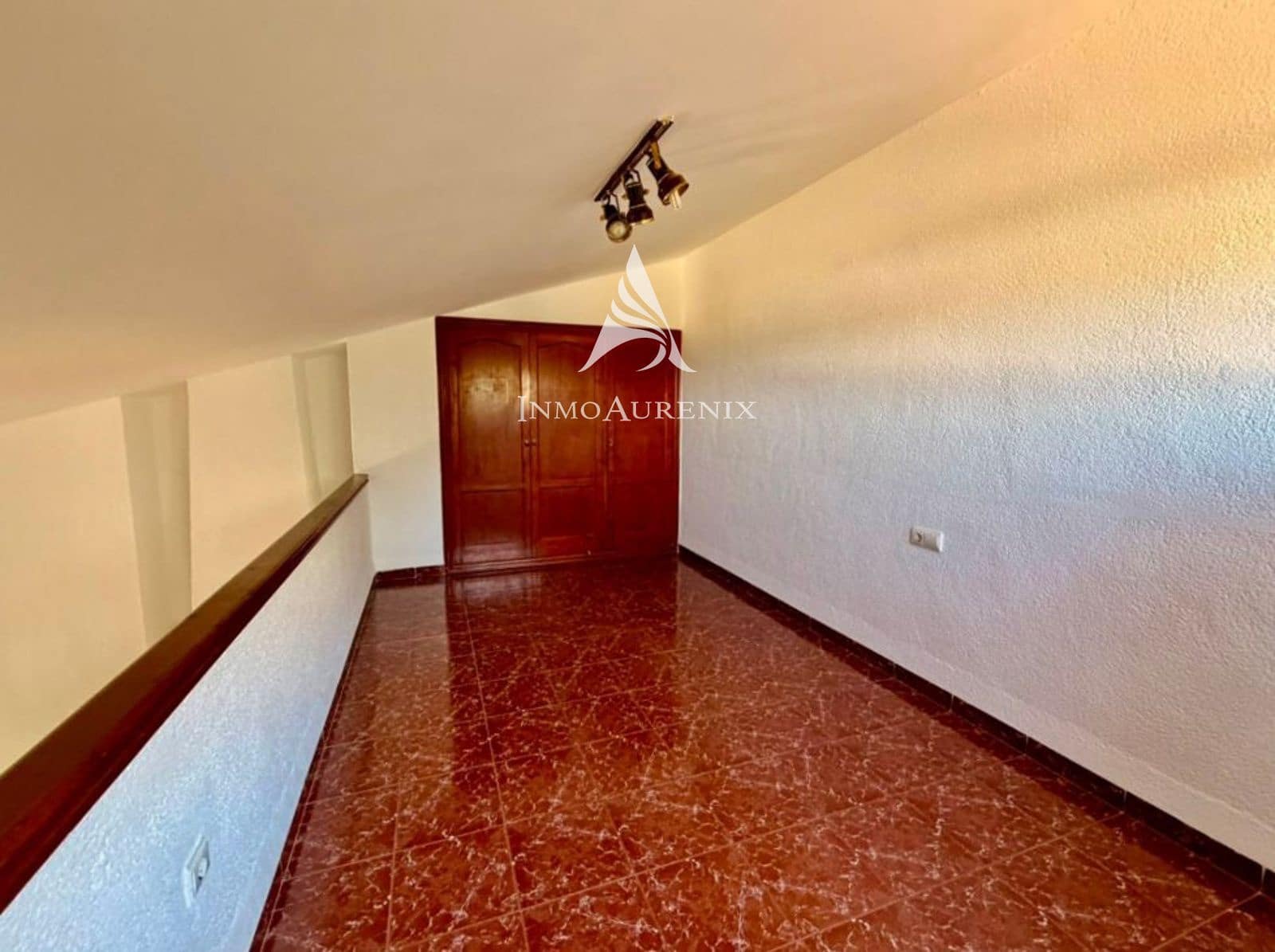 4 sypialnia Willa na sprzedaż w Denia z basenem garażem - 450 000 € (Ref: 9937087)