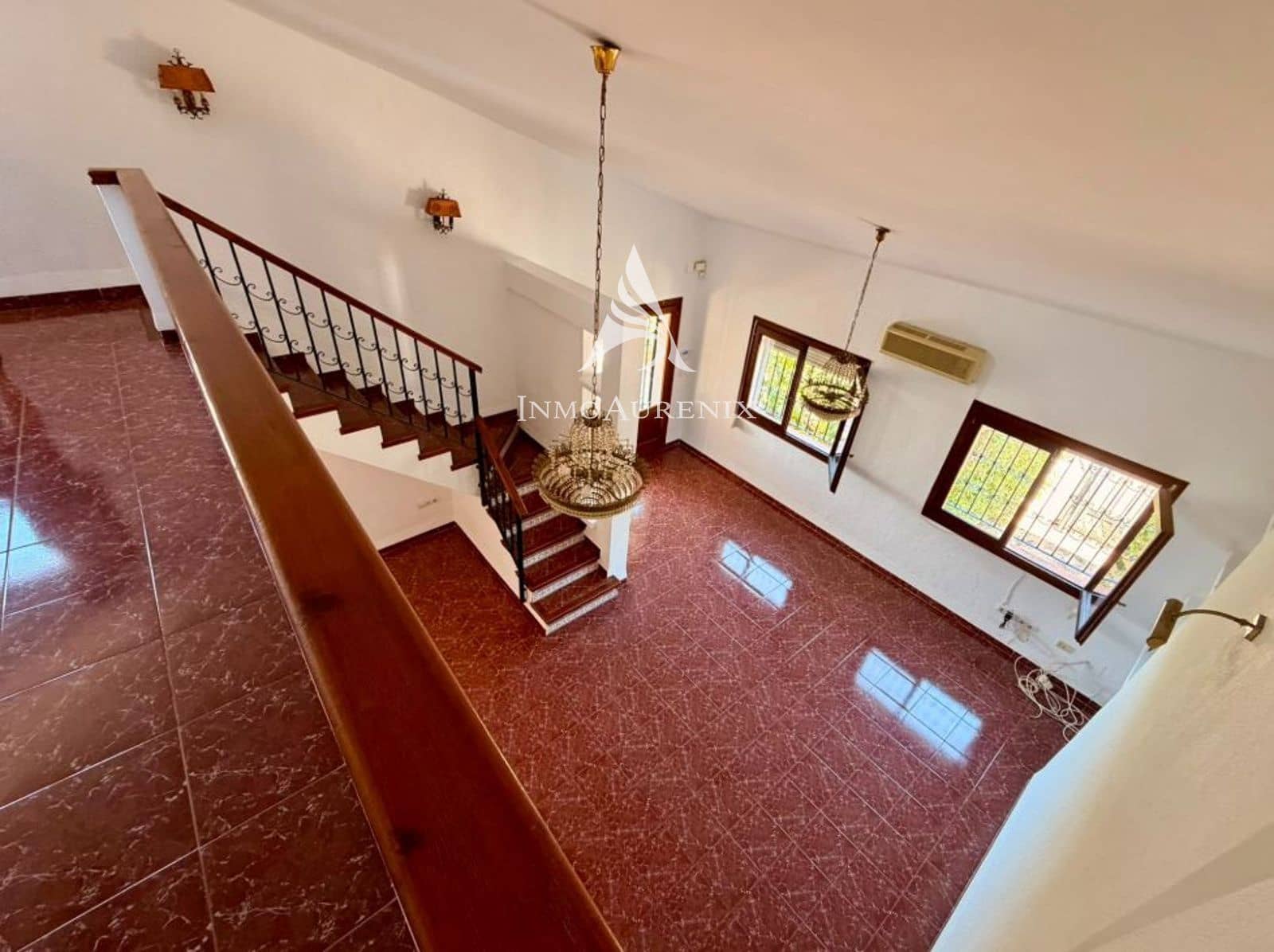 4 sypialnia Willa na sprzedaż w Denia z basenem garażem - 450 000 € (Ref: 9937087)