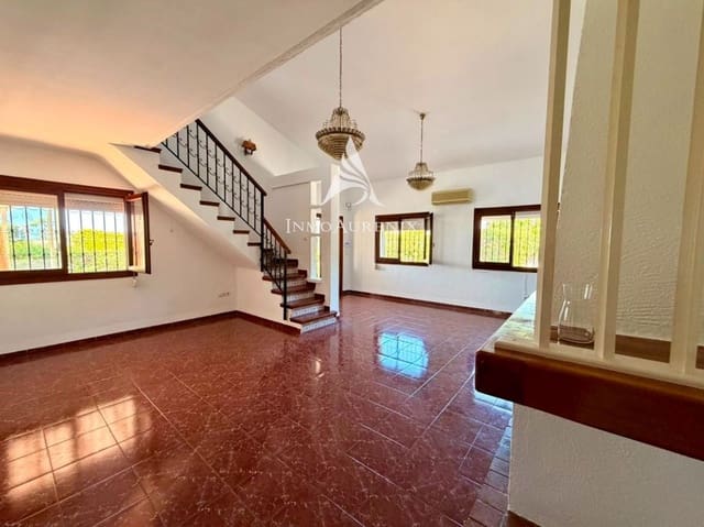 4 Zimmer Villa zu verkaufen in El Montgó, Dénia mit Pool - 450.000 € (Ref: 9937087)