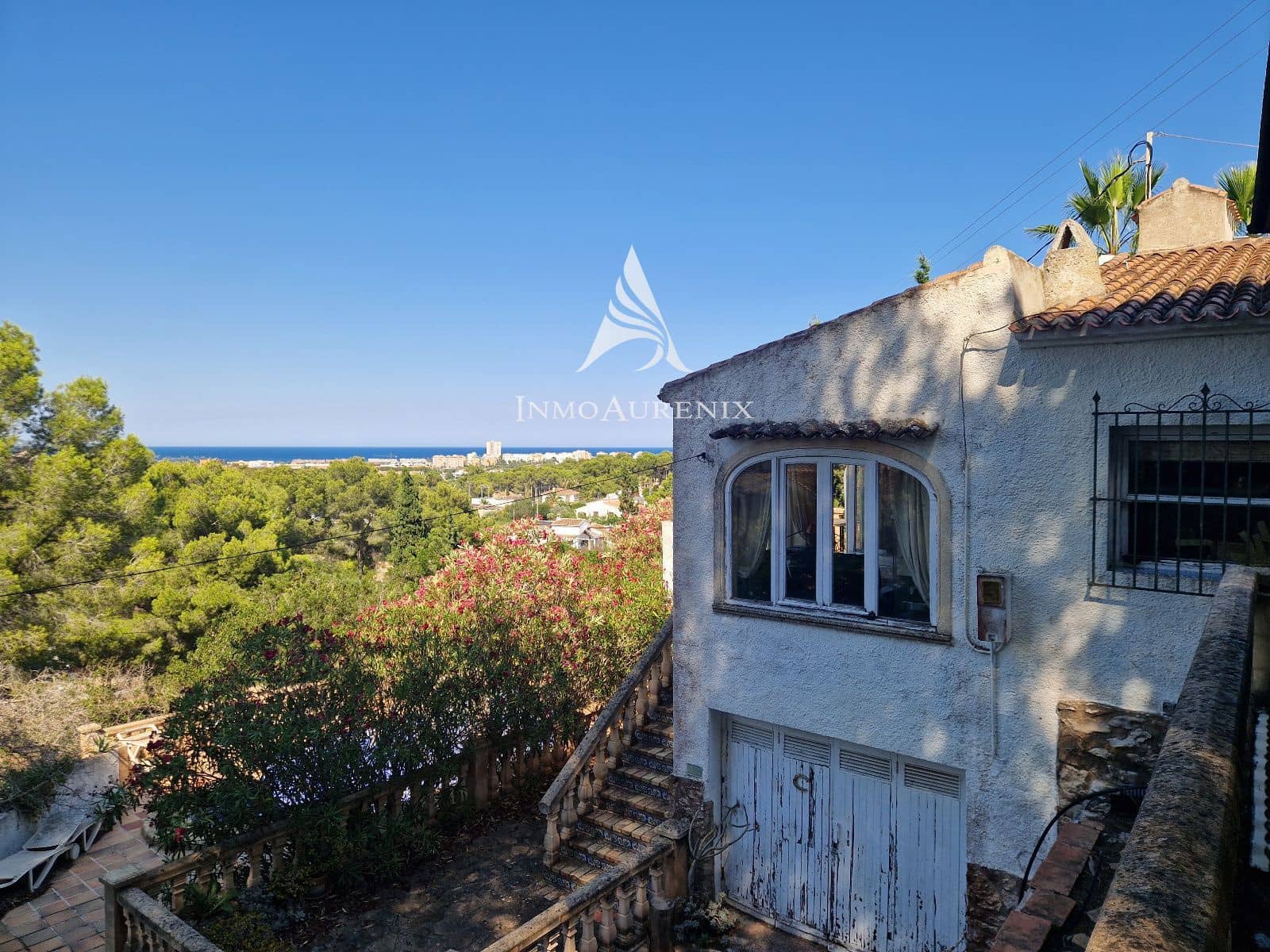 3 soverom Villa til salgs i Adsubia med svømmebasseng garasje - € 630 000 (Ref: 9945004)