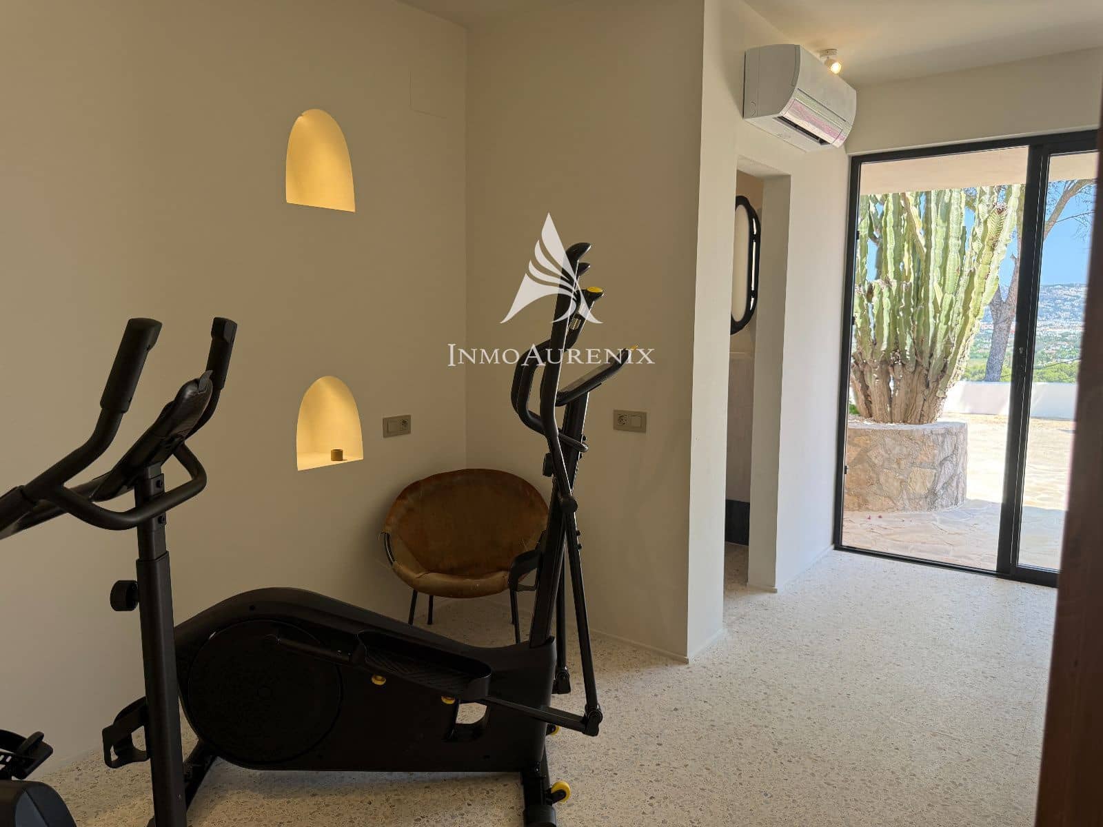 7 slaapkamer Villa te koop in Javea / Xabia met zwembad garage - € 2.900.000 (Ref: 9948945)