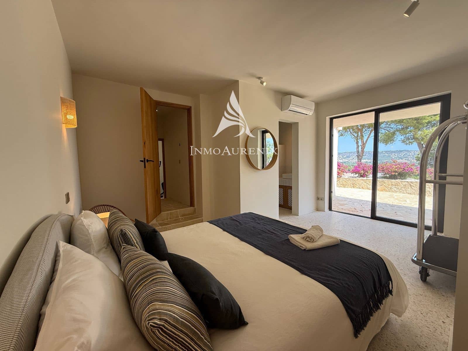 7 slaapkamer Villa te koop in Javea / Xabia met zwembad garage - € 2.900.000 (Ref: 9948945)
